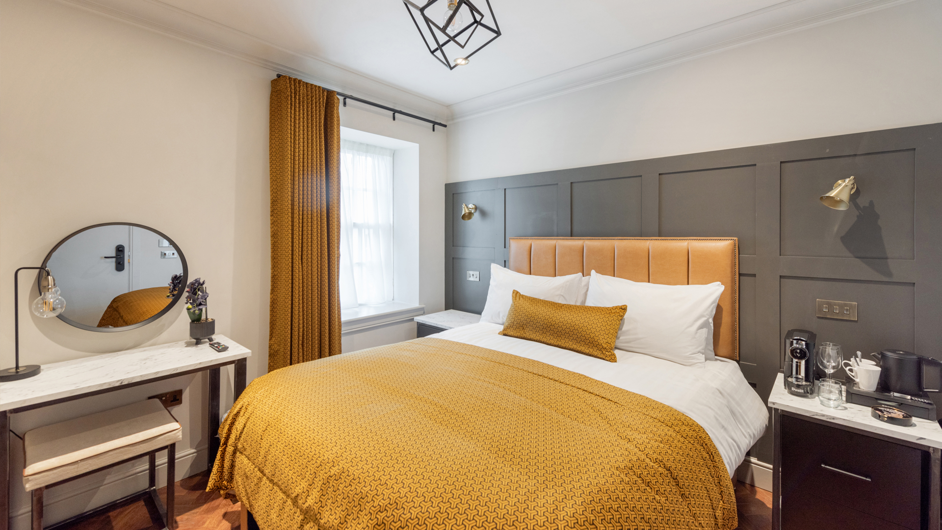 Kigstreet Aparthotel Guestroom