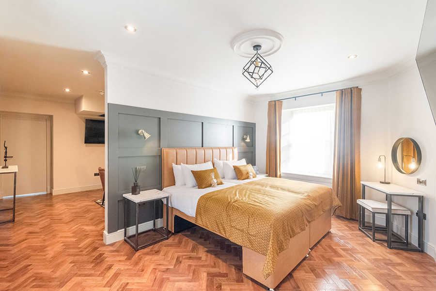 King Suite Bedroom Area